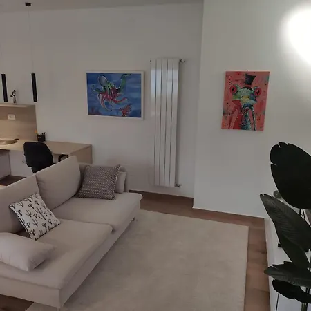 Civico 122 A בארי