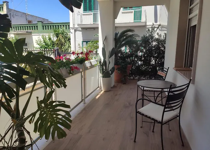 Civico 122 A * 바리